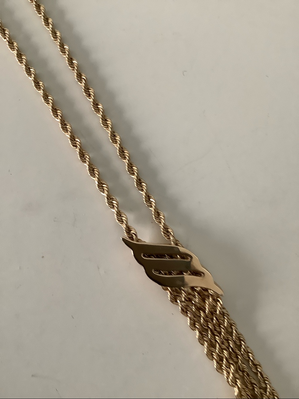 14k Gold necklace. - Picture 4 of 6